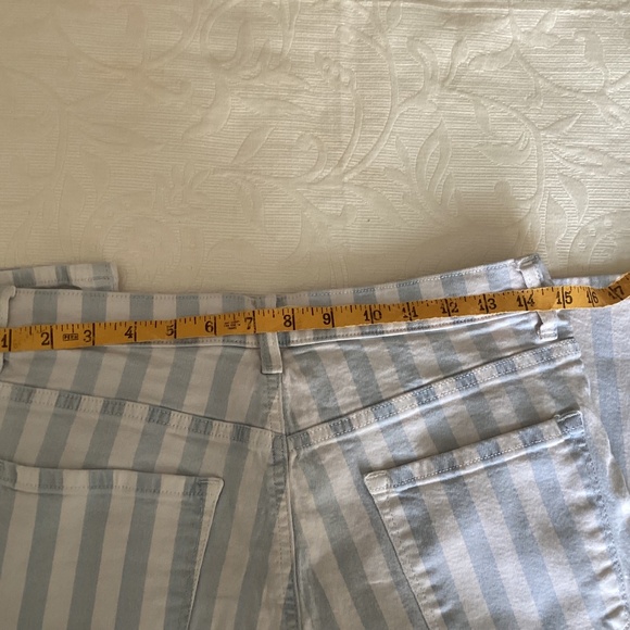 J BRAND JULES HIGH RISE BLUE & WHITE RINSE STRAIGHT SIZE 30 - 27 INCH LENGTH - Picture 5 of 13